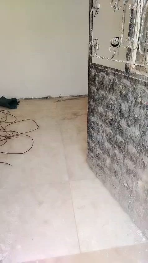 سلام عليكم دار تجاوز دوره ابو دشير  مساحه 230متر اربع غرف واستقبال وكراج سعر 12مليون        ***********
