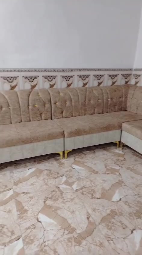 للبيع جديد السعر ٣٠٠ وبي مجال
‏‪***********‬‏
