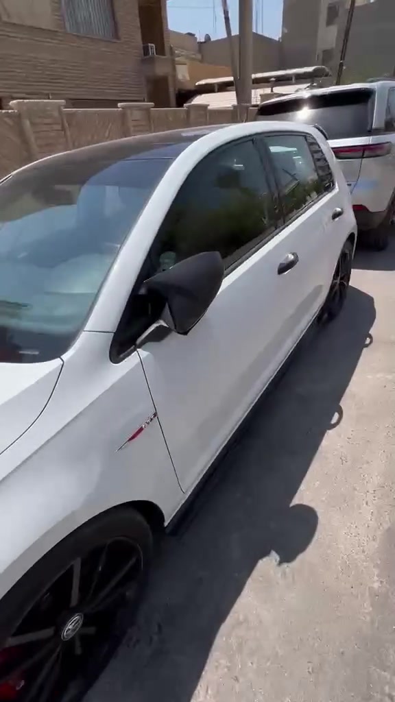 جمعة مباركة حبايب
الي عندة سيارة للبيع او مراوس ينشرها 

سيارتي للبيع الي تفيدة موديل 21 بدون صبغ وبالنسبة للسعر 145$ 

*********** مكاني بغداد
