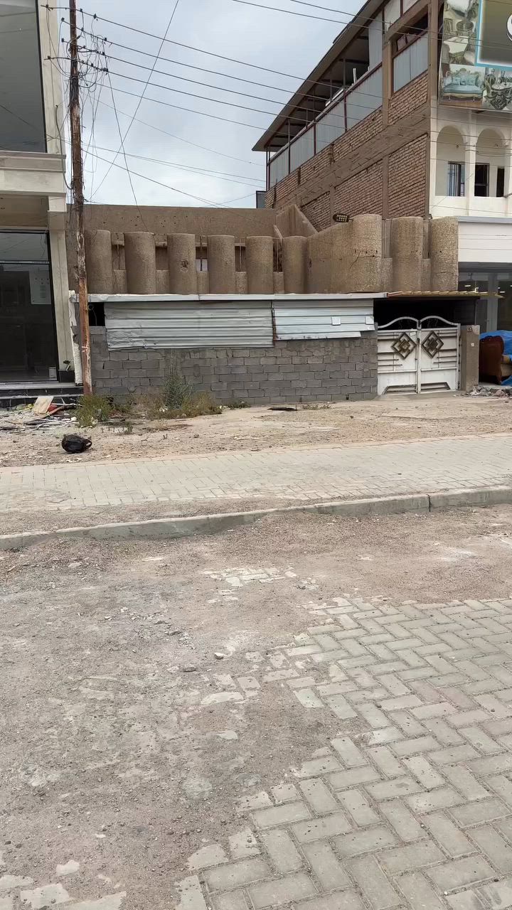 السلام عليكم دار للبيع تجاري يباع قطعة ارض
شارع قطر النداء مقابل حي الشباب

الدار زنجيل على شارعين

موقع تجاري على الشارع العام التجاري

200 / م

وجهه 10 / م

نزال 20 / م

‏الاستفسار  مكتب الكرادي

*********** / واتساب￼
