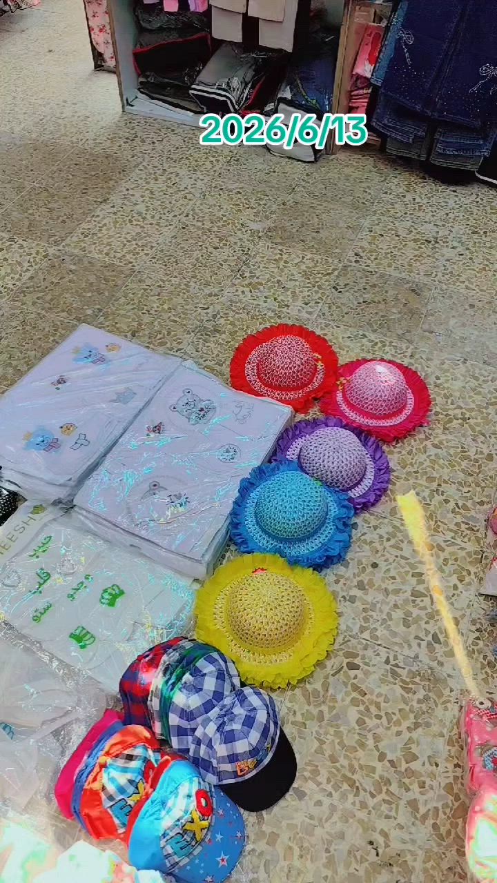 العنوان//موصل حي النور...مقابل ملعب كلاسيكو👈👈محل وألبسة 👈👈معتز الموصلي))للتواصل ***********
