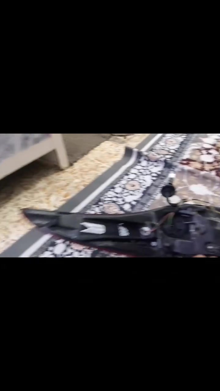 سلام عليكم بك لايت النترا لد مال وارد امريكي وبصفحه يصير بي كلوب زغير هم بلادي مال حاويه جه السايق مكاني بغداد سعر 100ستفسار***********
