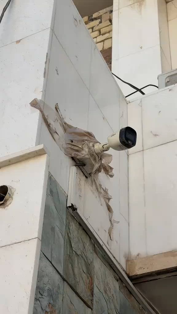احم نفسك و احفظ حقك من خلال تركيب كاميرات المراقبة الذكية ! حافظ على منزلك, محلك, شركتك, عيادتك من خطر السرقة او المشاكل المفتعلة. ✅ نوفر كاميرات مراقبة من مختلف البراندات والنوعيات. ✅ خدمة صيانة و تنصيب الكاميرات. ✅ يوجد خدمة توصيل/ نقليات لجميع انحاء العراق. للتواصل: واتس اب: *********** واتس اب: *********** العنوان: بغداد/ الكرخ/ حي الجهاد #dahua #أنظمة_أمن #Hikvision #cvv #security_camera 
