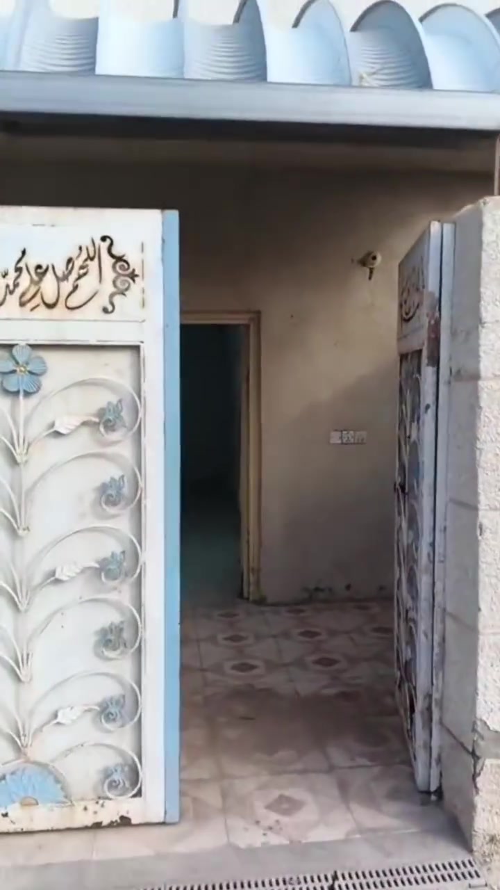 السلام عليكم 

دار اللبيع او مراوس

 مكان يم محطة الكهرباء بل المتنبي

رقم هاتف ***********
