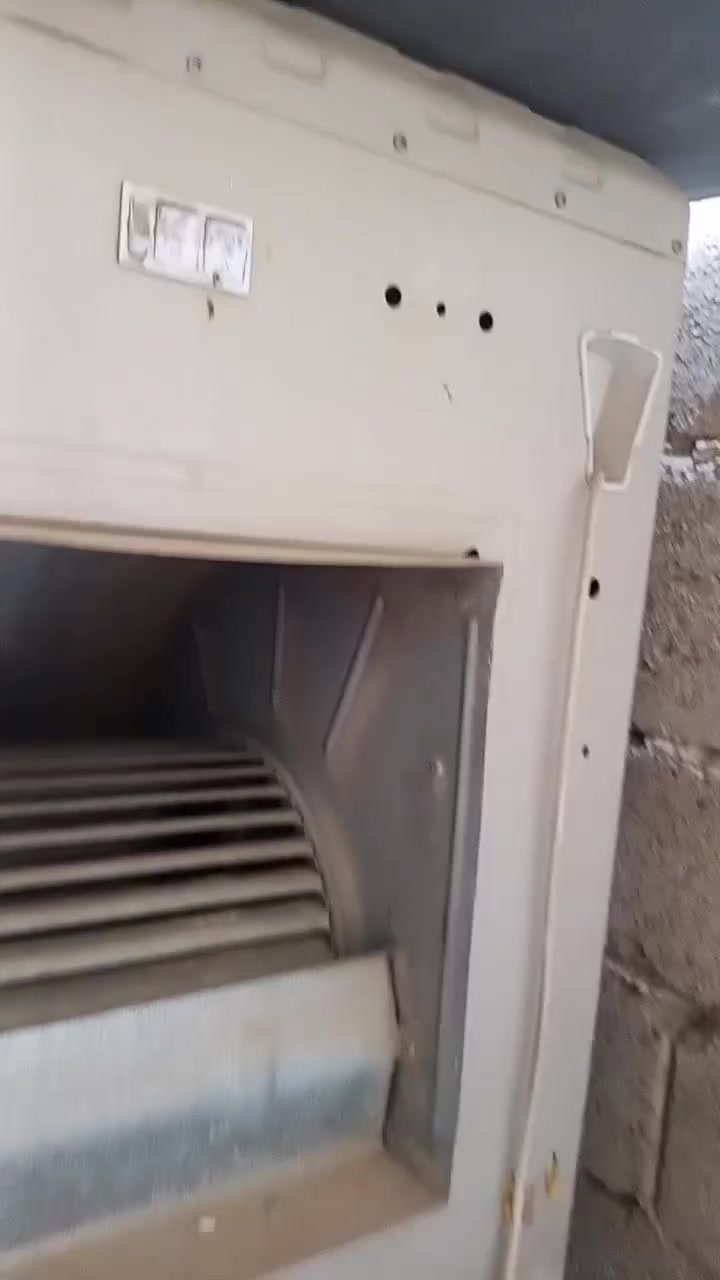 غراض للبيع
ميز خشب لون اسود يتصغر ويتكبرب30
قفص مكيف عدد ثنين ب20
مبرده نظيفه استعمال قليل ب125
بلازمه حجم 42تشتغل بس بيه خط ابيض ب50
تخم 10مقاعد نظيف مابي اي ضرر ب100
بنكه تشتغل ب15
تنور ب50
غرفه نوم صاج مابيه اي ضرر ماعد الكنتور 650والدوشك مال جربايه وياه
معرض خشب مابي اي ضرر عدد2
زوج ثريا تشتغل 3الوان ب70
ورد عدد3ب25
شباج وقفص مكيف طن ونص ب50
سنك حوض واحد ب10
ماطور مي ب50
تنور كهربائي ب15
كنتور بابين ب75
جربايه طفل خشب جديده ب50
جربايه حديد عدد 2ب75
للاستفسار علئ الرقم ***********
