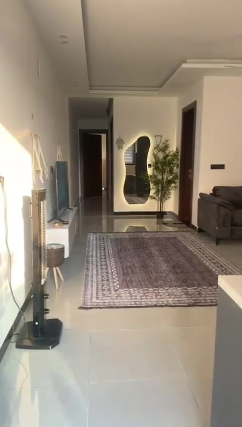 شقق مؤثثة وفارغه للايجار في المنصور للتواصل-***********

