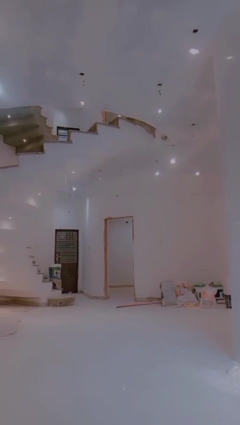 السلام عليكم
اشتغل سحب معجون ديكورات 
ترميم بيوت تغليف واجهات بفوم 
اسعار مناسبه 
***********هاذه رقمي
