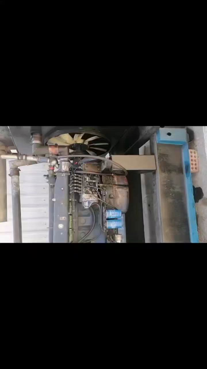 السلام عليكم...
اشتاير للبيع لا بخار ولا تنقيص المكينة جاهزة ***********
