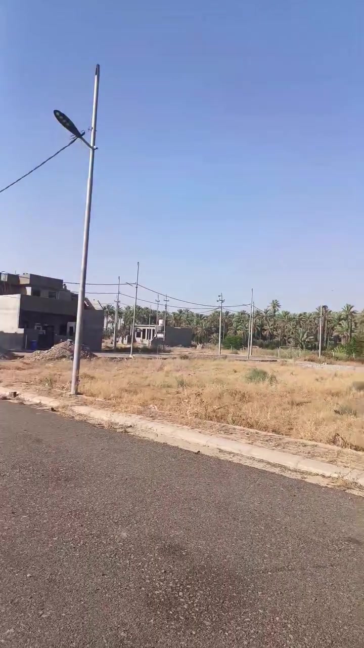 🏡 فرصة مميزة لامتلاك قطعة أرض في خانقين
📍 الموقع: ديالى – خانقين – خلف مسبح مرواري
🔹 المساحة: 165 م²
🔹 الواجهة: 10 م
🔹 النزال: 15 م
🔹 نوع السند: طابو زراعي
✅ المنطقة مخدومة بالكامل:
شارع مُبلط
شبكة ماء
مجاري
💰 السعر المطلوب: 36 مليون دينار
🤝 قابل للتفاوض مع الجادين فقط
📞 للاستفسار والتواصل: ***********
لا تضيع الفرصة... موقع مميز وسعر قابل للتفاوض.
