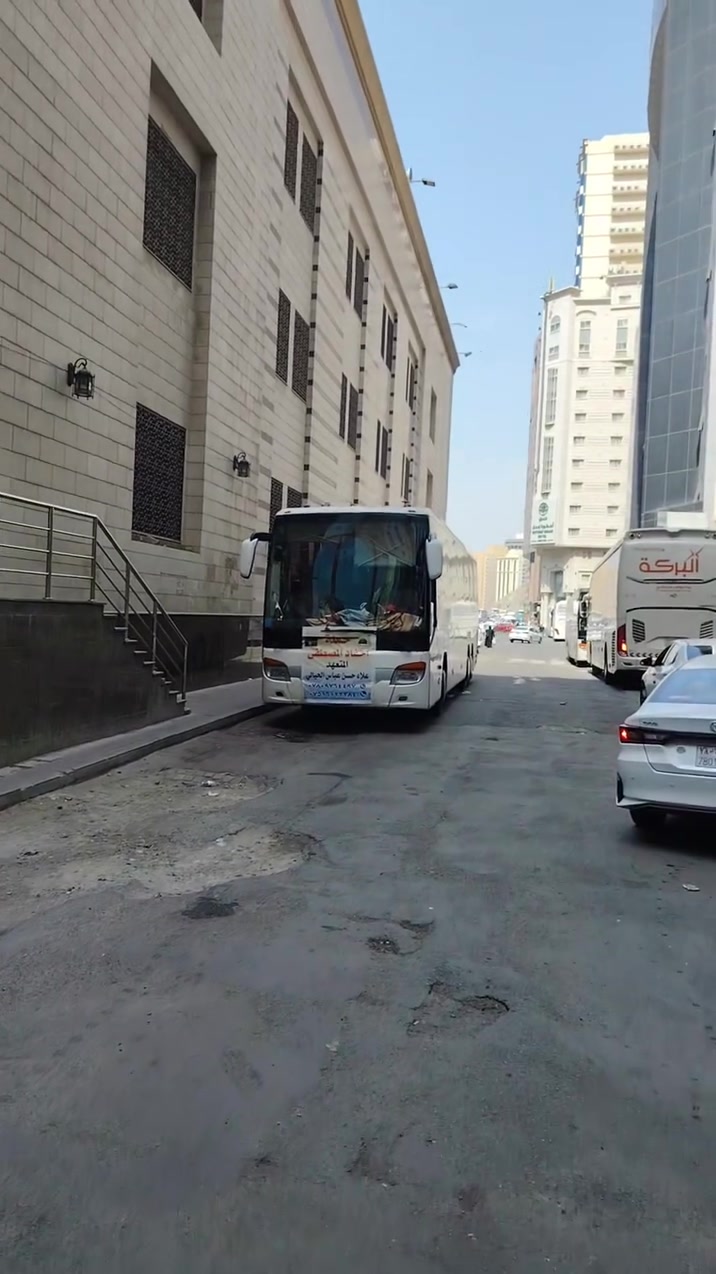 للبيع جيتي 16 رقم بصره مداور مفحوصه وهزه مكينه كير اكسل بصندوك تبريد زعانف تخم تاير حداديه فاتح ست اوياله كلج جديد تأمين سعودي ست اشهر للاستفسار ***********/***********بي واتساب
