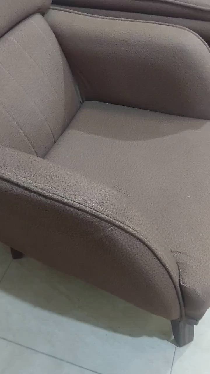 تخم جديد ١٠مقاعد قبل شهر ونص ب٥٠٠ بي مجال بسيط 
@إشارة


**إذا كنت صاحب هذا الإعلان وتريد حذفه لأي سبب، رجاءا أرسل رسالة إلى الدعم الفني**