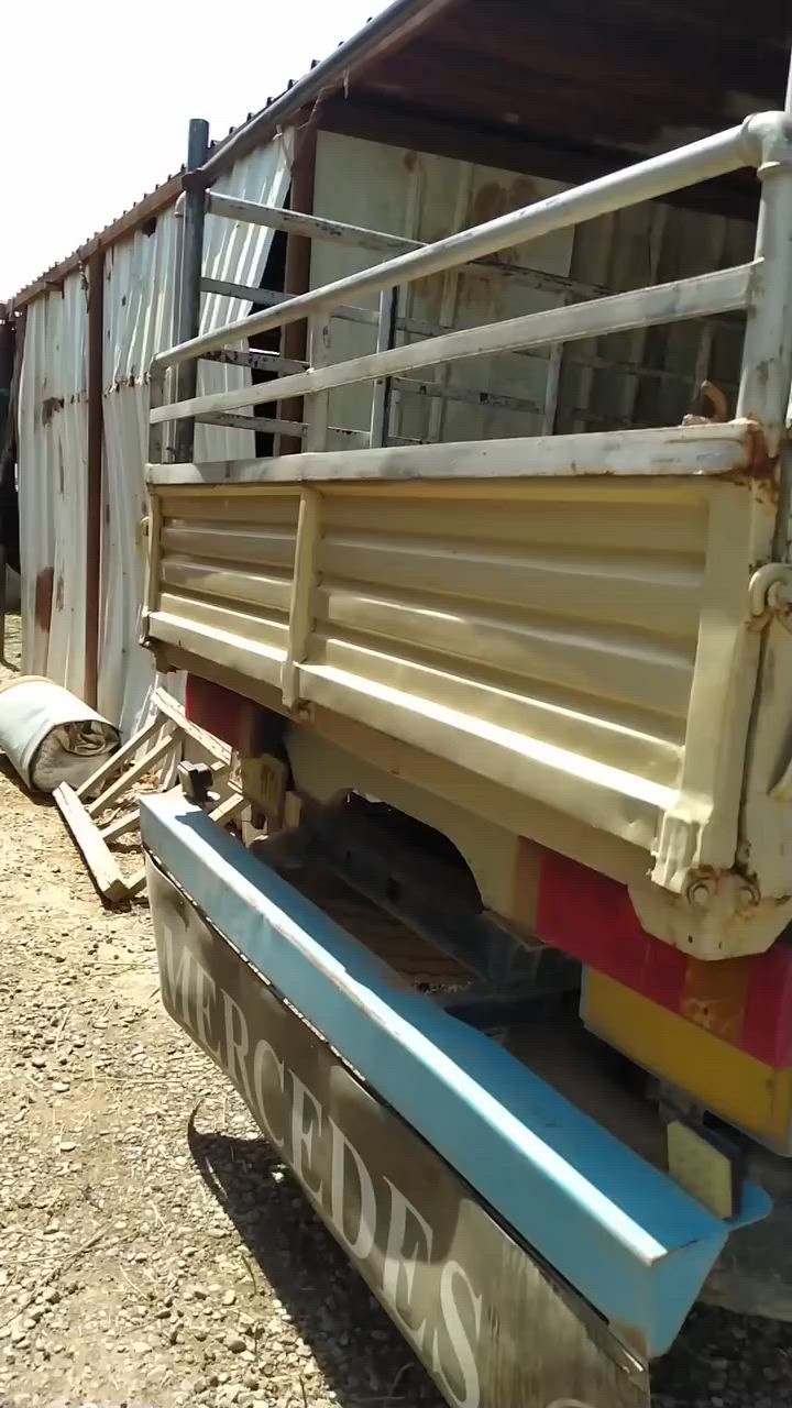 السلام عليكم  مارسدس خرسه مگينه وگير واگسن كله مكفول بين قوسين (( سياره برغي مابيهه نقص))  ابيعللك گوم حديد بدون ارقام تفضل خاص


**إذا كنت صاحب هذا الإعلان وتريد حذفه لأي سبب، رجاءا أرسل رسالة إلى الدعم الفني**