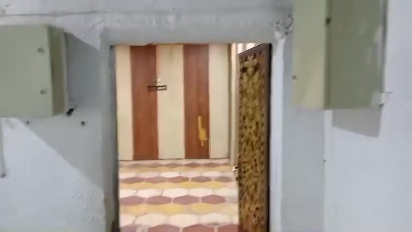 السلام عليكم
بيت للايجار كامل مكمل
قطاع السادس الغربي شارع العمارة الصفرة بنفس الشارع بظهر الفوج مو داخل الفوج مقابل الزراعي هيه الكاع تابعه للماليه يعني للفوج بس خارج الفوج
التفاصيل حتى تكون على بينه
استقبال 5*6
غرفة نوم 5*5
مطبخ 5*5
غرفة نوم 3*4
حمام وتواليت مزدوج
حولي
البيت كلش نضيف تجي وشوف والمنطقه هادئة 
البيت بناء والسقف اعكادة وابياض مع هذا غلفتةةتركي الاستقبال وغرفة النوم وسقوف ثانويه مع لدات كهرباء ماء ومجاري كلها جديدة 
للعلم الصطح شتايكر مع هذا فرشته عازل حراري كله
ايجارة 250
***********
