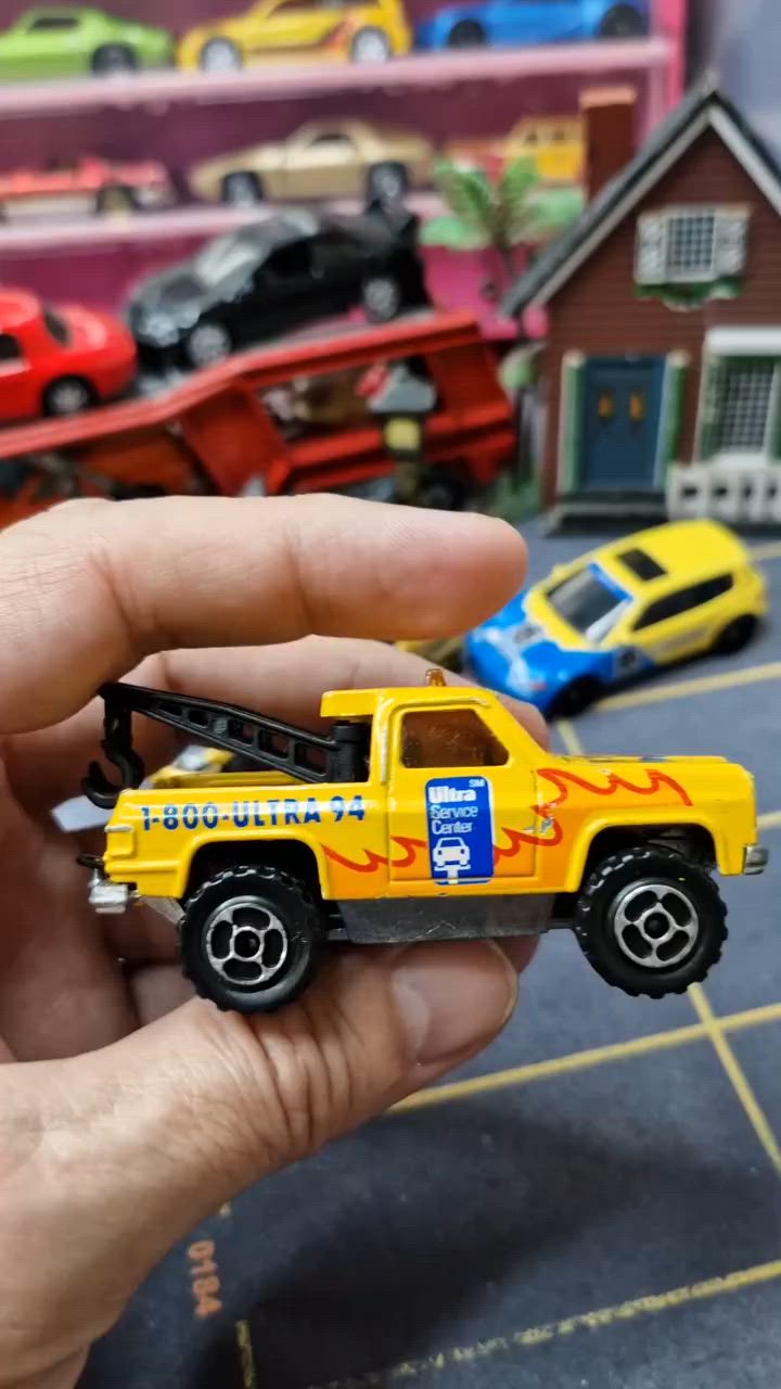 DEPANNEUSE 291 Chevy Tow Truck Wrecker بليزر
Sunoco Ultra 94 Service
Majorette ماجوريت 
Scale 1\64  الحجم 
متاح حاليآ للبيع 
يوجد توصيل داخل الأردن


**إذا كنت صاحب هذا الإعلان وتريد حذفه لأي سبب، رجاءا أرسل رسالة إلى الدعم الفني**