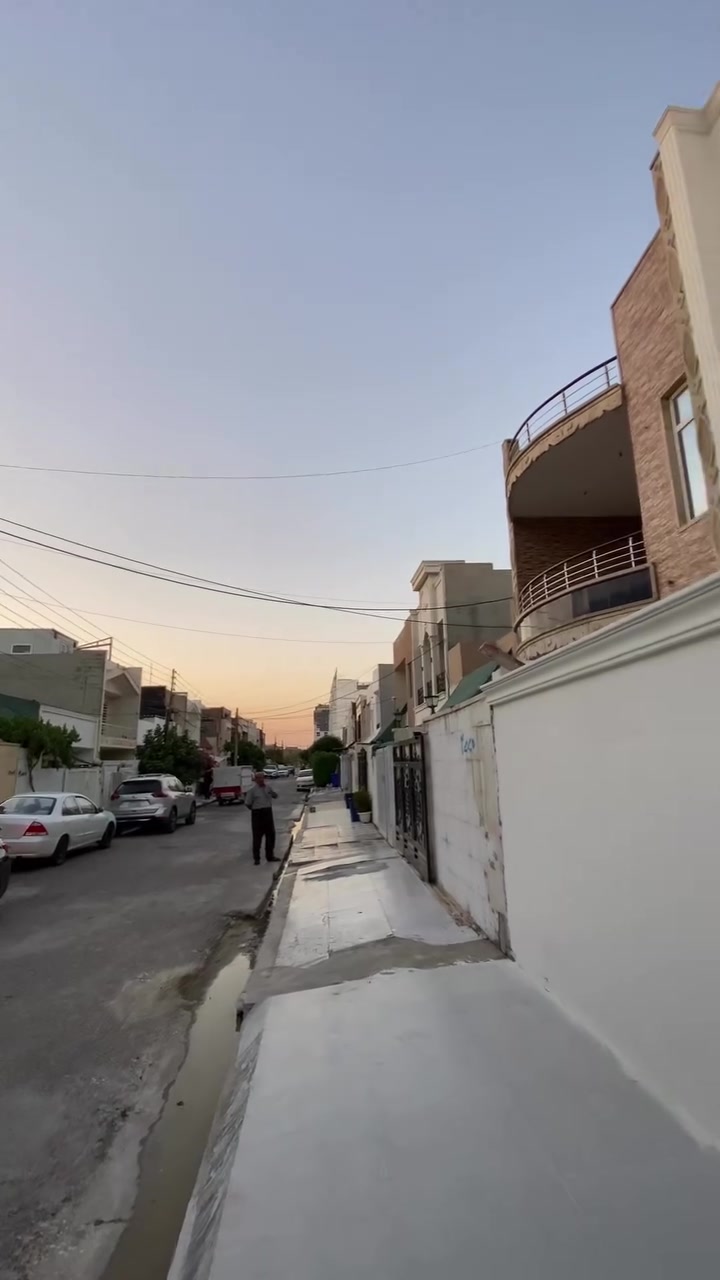 🏡 عقارات عومەر | Real Estate
📍 فەرمانبەران - هەولێر
✨ دەرفەتێکی نایاب بۆ نیشتەجێبوون و وەبەرهێنان

📍 Farmanbaran - Erbil
✨ A unique opportunity for living & investment

📍 فرمانبران - أربيل
✨ فرصة مميزة للسكن والاستثمار

🔑 شوێنی نایاب | Prime Location | موقع مميز
🏡 خانووی تایبەت | Special House | بيت مميز
⭐ هەڵبژاردەی زیرەکانە | Smart Choice | خيار ذكي

📞 پەیوەندی: ***********

⸻

#هاشتاگ:
#عقارات #عقارات_عومەر #فرۆشتنی_خانو #خانو_بۆ_فرۆشتن #خانووبەرە
#Erbil #Hawler #ErbilRealEstate #IraqRealEstate #Kurdistan
#DreamHome #HouseForSale #Property #RealEstate #LuxuryHome
#InvestInProperty #PrimeLocation #HomeForSale #NewHome
