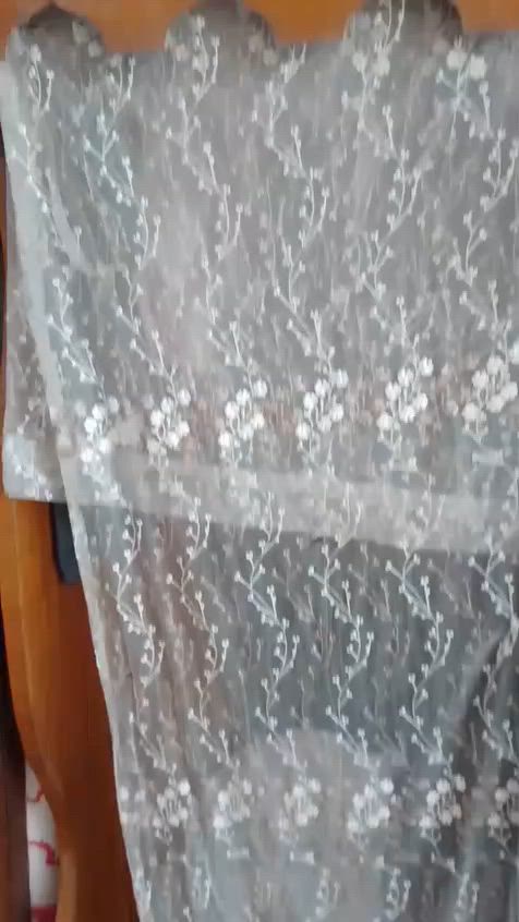 ***********

