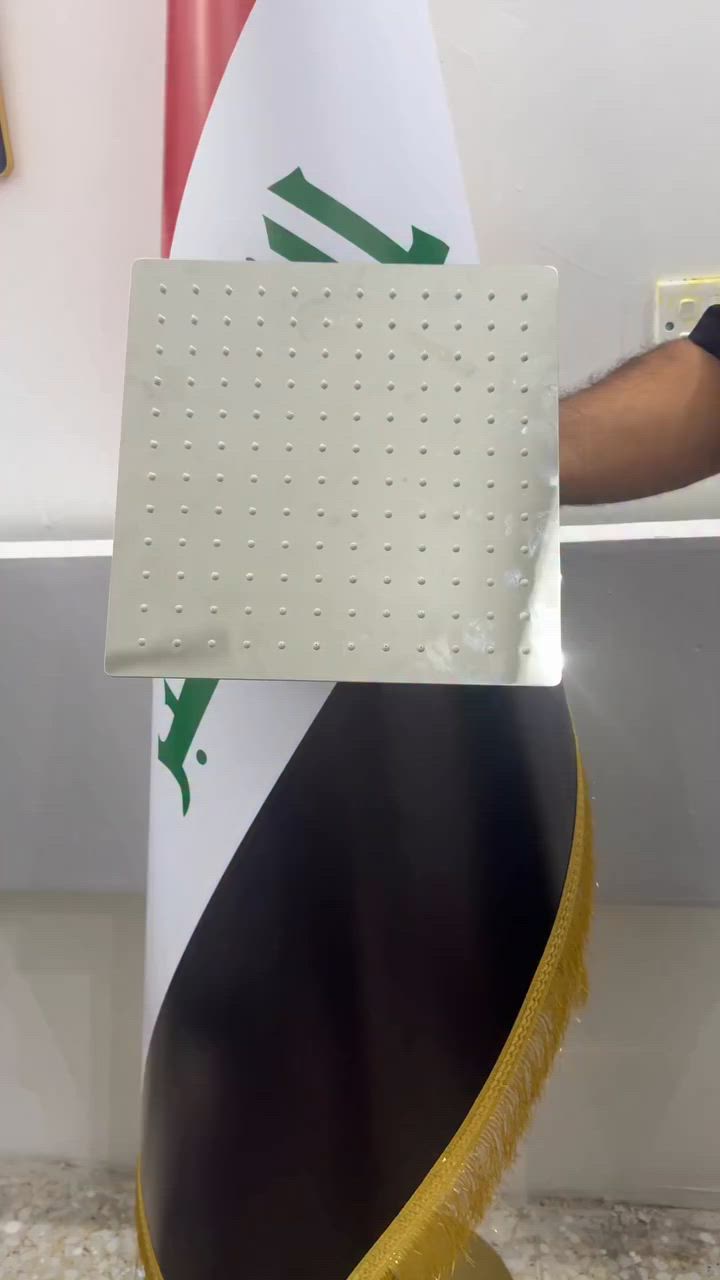 توفر لدينا الدوش العملاق 30*30س والسعر القطعه 10 ألاف دينار فقط والتوصيل كافة مناطق حي طارق ومدينة 1000الف دينار فقط ارقام للحجز والتوصيل ***********
***********واتساب
