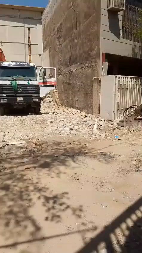 السلام عليكم يوجد لدينا كادر تفليش البيوت و قص الرباطات و قلع الراضي وتگشير الجذران و كافه انواع التفليش با انسب السعار بغداد فقط ***********
