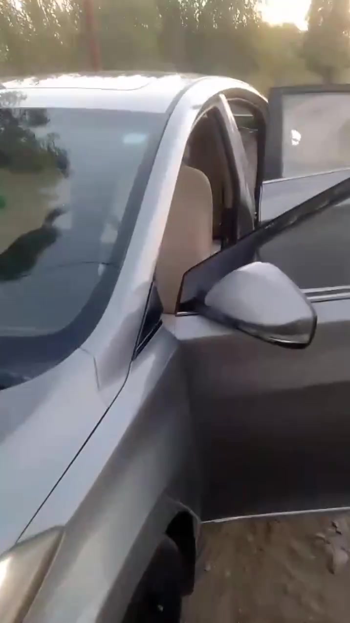 السلام عليكم النترا موديل 2016خليجي رقم كربلاء جديد فول مواصفات بصمة فتحه مكينه 1800مكينه وكير مكفولات بيه بس دوس صبغ والباقي كفاله مكان السيارة كربلاء الاستفسار اتصل ***********
