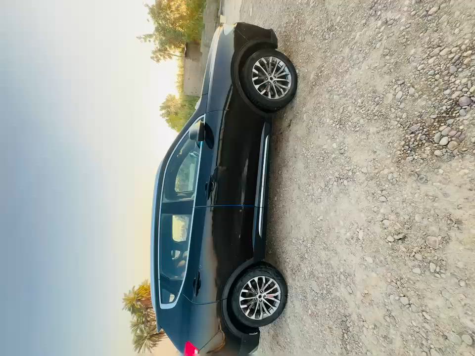 السلام عليكم ورحمة الله وبركاته سياره هاڤال  مديل 2019للبيع السياره نضيفه بس بيها نواقص وراح اذكرها كلها إلك السياره مشيها وسياقتها حلوه بس مجرد تعدل هاي النواقص العليها أي استفسار عن السياره اني خادم هاذ رقمي ***********) ماشيه السياره 196الف. مكان السياره النهروان القرية النفطيه. سعر السياره 95وبيها مجال شي قليل وإذ اكو مراوس حسب القناعه  
1ايرباك طاك

2.كيس دهن الكير يرادلة تبديل بي نضوح

3.تاير بي ضربة يراد ينفتح وينسحب 

4.السيارة بيهة حادث سابقاً وبدلنة البنيد والباب تعدل عل بارد هوة وجاملغ

5.السيارة مجفتة وصار بيهة خيط تبخير 

6.ويرادلهة دبلات خلفية 

7.اكو أماكن يرادلها صبغ 

8.يرادلهة زوج عدسات اماميات سعر التك 200

9.يرادلهة بوليش عام 
كلشي بيها ذكرته حته لا تجي وتكلي هاي ليش مكتلي بيها وحقك من تحجي. واني بلخدمة الي اكدر عليه