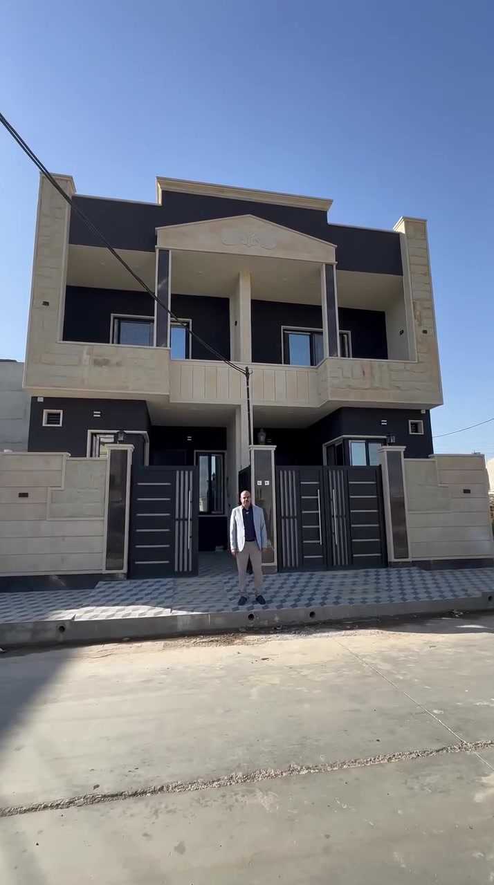 رقم الإعلان: 7413
💬 علق بكلمة "تم" ليصلك السعر على الخاص مباشرة
🏠 تفاصيل العقار:
النوع: دار للبيع (بناء حديث 2026 ✨)
المساحة: 100 متر (الواجهة 5م × النزال 20م)
التصميم: طابقين ويحتوي على:
3 غرف نوم 🛏️ (غرفة بالأرضي + غرفتين بالطابق الثاني)
المميزات: استلام فوري 🔑 | المكاتبة مع الشرعي | منطقة مرتبة للسكن.
📍 موقع العقار: الموصل - حي السماح الثانية (قرب شارع 30 الوسطي، وقريب من المدرسة والمستوصف).
🏢 عنوان المكتب: الموصل - حي السماح - مقابل صيدلية المشاعل.
📞 للإستفسار والتواصل:
***********
***********
