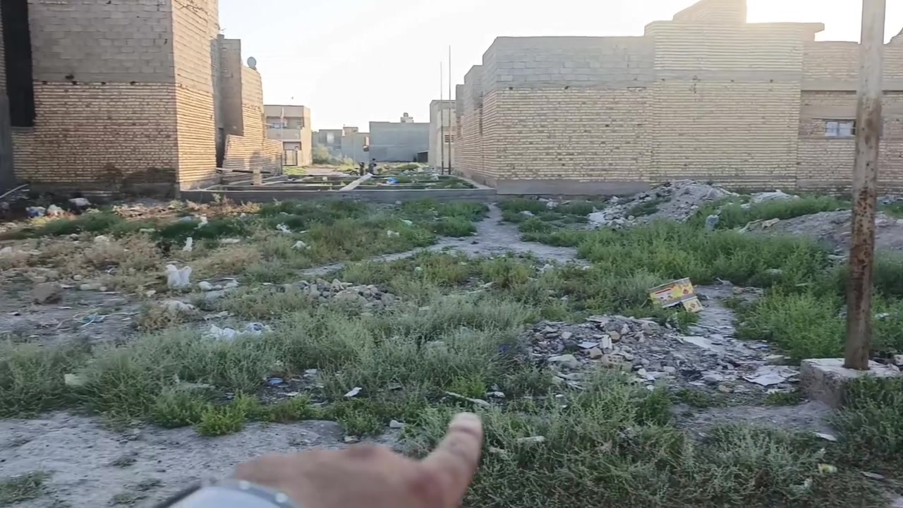 قطعه للبيع مساحة ١٠٠ متر منطقة ٨٠٠٠ بسعر ١٧ أو بيهه مجال للتواصل ‏‪***********‬‏
