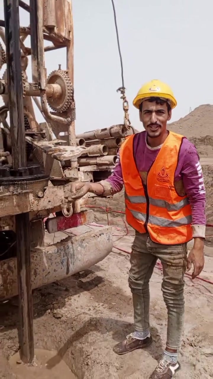 حفر الابار الارتوازيه. ***********
يعلن عن حفر الابار بكافة الاحجام
غسل وتنشيف الابار 
حفر الركائز
حفر النقاط 
حفر وفحص التربه
وعمل كافه المقاولات العامه
نعمل في كافه محافضات العراق
دقه في العمل وسرعه في الانجاز
