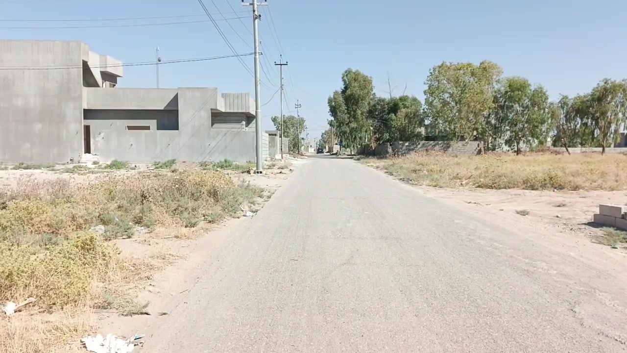 قطعه 180 متر للبيع ركن ع تبليط ماي كهرباء واصل خدمات كامل حي بدر خلف كليه جعفر الصادق قرب مدرسه شهيد كاضم عباس من جهه جسر معارض قريب ع شارع عام اكثر تفاصيل ***********✅
