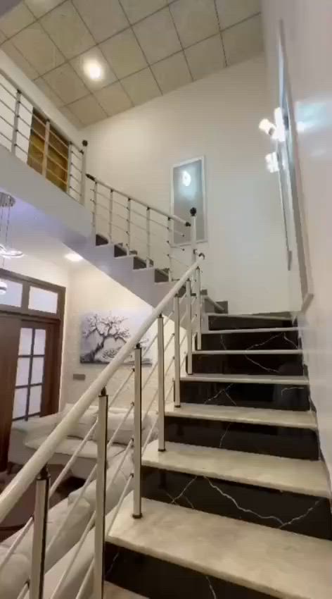 فرصه امتلك بيت 100م💥
بحي الوفاء منطقة ال41✨
يباع بمقدمة..الباقي95
اقساطه الشهرية438
شارعه مفتوح على شارع المطار التجاري بناء جديد فول Vip طابقين غرفتين فوك وغرفه جوه استقبال وصاله ومطبخ و3 حمامات 
95 للمصرف العقاري يداور باسم المشتري
انسب العروض والفرص الاستثمارية
📞 للتواصل والاستفسار (واتساب متوفر):
*********** – سجاد الطفيلي
*********** – سجاد الطفيلي
*********** – مصطفى الطفيلي

#مكتب_الكرار_للعقار_داخل_مجمع_الكرار_السكني..ثالث مكتب على اليمين
