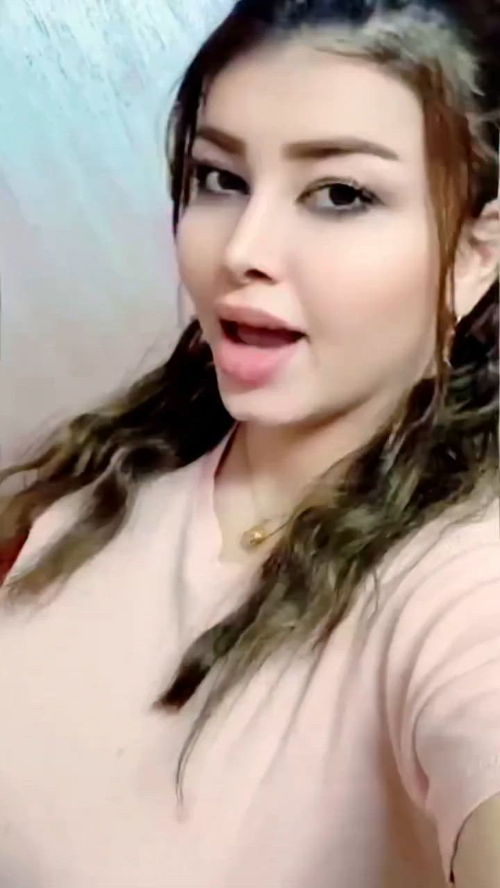 برونتو بسماية - Bronto.basmaya 🫰✨
🍔🔥 برونتو بسماية... الطعم اللي يرجعك مرة ومرتين!

إذا تدور وجبة سريعة بطعم مميز وجودة عالية، فأنت بالمكان الصح. 😍

🌯 لفات شهية
🍔 بركر طازج
🍟 بطاطا مقرمشة
🥤 ومشروبات باردة تكمل المتعة

كل لقمة محضرة بحب وبمكونات طازجة حتى تستمتع بأفضل تجربة.

✨ برونتو بسماية... السرعة بالطهي، والتميز بالطعم، والرضا بكل طلب.

تعال وجرب وخلي الحكم لأول لقمة! ❤️
العنوان: بغداد – مدينة بسماية – الشارع العام – مجاور عقارات الرحمن.
أرقام الهاتف: 
***********
***********
