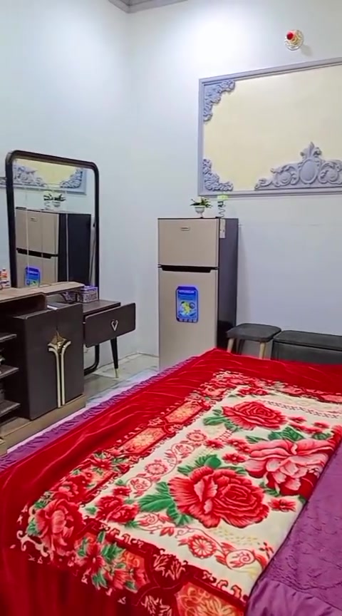 غرفه تركي نضيفه
700 
***********

