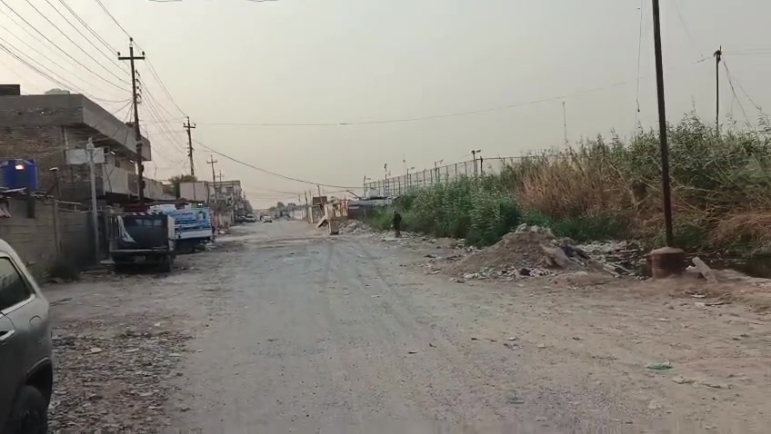 دار للبيع مساحه 380 طابق لارضي كامل غرفتين وصاله وستقبال ومطبخ الطابق الثاني اربع غرف عوزه لبخ وكهرباء وقي محلات بلوجه مثل ما موضح  عنوان التاميم فلكه سلمان باك للاستفسار ***********
