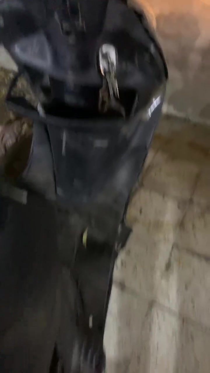 دراجه سبيسي للبيع ياباني ابيع لك كوم حديد الدراجه متروكه عطلانه السعر 150 وبيها مجال قليل حق الجيه العنوان بغداد الجديده النعيريه قرب جبار ابو الشربت موجود واتساب***********
