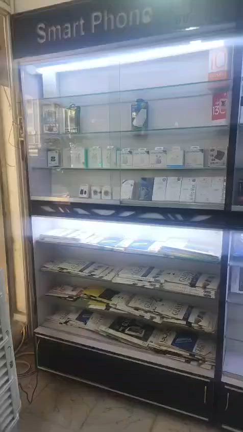 فاترينات عرض محل موبايلات كامل
فاترينات عرض مع ديكور لعرض الاكسسوارت مع عارضات ارضيه مع ميز صيانه + ميز مخصص للسوفت وير +ميز مخصص للهارد وير
للعلم الاغراض نضيفه جدا ومستعمله قليل
فصلتهن تفصار حسب الطلب كلفني ٣ ملايين. عارضهن ب ٢ مليون الكل بيعه واحده وليس اجزاء
الشراي يتصل على الرقم *********** متوفر واتساب. المكان بغداد. حي اور
