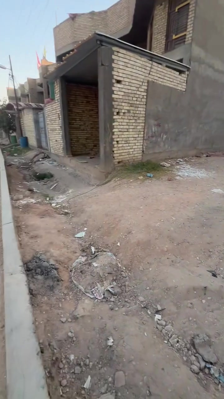 السلام عليكم قطعه 200متر زراعي  للبيع شارع الصناعه العريض مقابيل المدرسه عدل الستفسار اتصل على رقم غير متواجد على نت ***********
