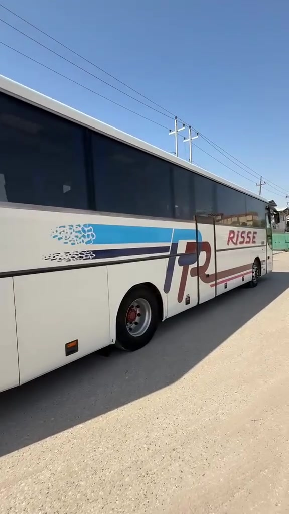 لبيع فقط سياره كامله من كلشي مداور ثاني يوم تبريد جديد ماعايزه كلشي تمام مكينه ٨كير ٨ مكان السياره نجف 
***********
