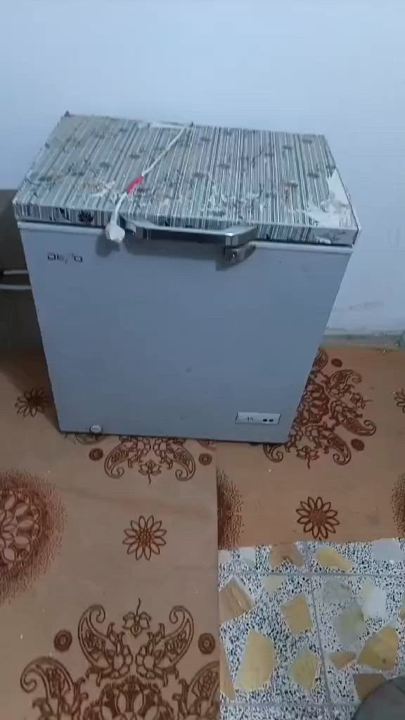 مبرده شغال بيها رزف صغير جوه السعر ١٠٠
مجمده ب١٠٠ شغاله وضمان مكاني رحمانيه


**إذا كنت صاحب هذا الإعلان وتريد حذفه لأي سبب، رجاءا أرسل رسالة إلى الدعم الفني**
