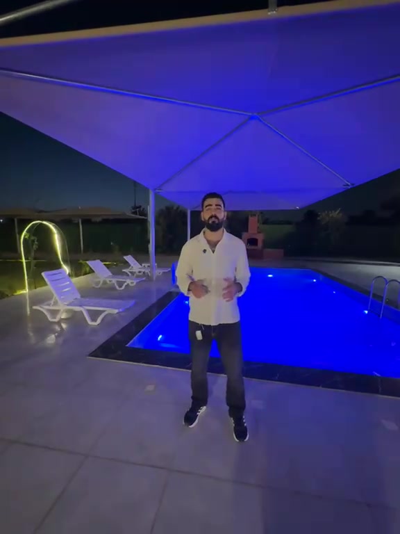 متوفر حجوزات طيلة ايام الاسبوع
احجز مزرعتك وانته مطمئن 🍀

المزرعة موثقة بتطبيق اجرلي 😉

متوفر مسبح مغلق ومي حار ومسبح مفتوح
 للاستفسار عن التفاصيل التواصل مع الرقم ***********
