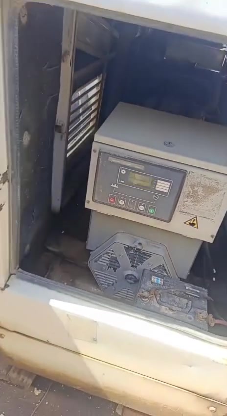 السلام عليكم
مولد للبيع كاتم لستر ياباني .

جديده بدون فتح ولا تجفيت .

تشغيل قليل. 20KV

السعر 3.250.000 دينار وبيه مجال .

تجي شوفه وتدلل

مكان النجف الاشرف للاستفسار ***********
