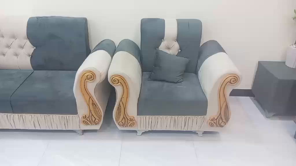 سلام عليكم غراض للبيع ***********
