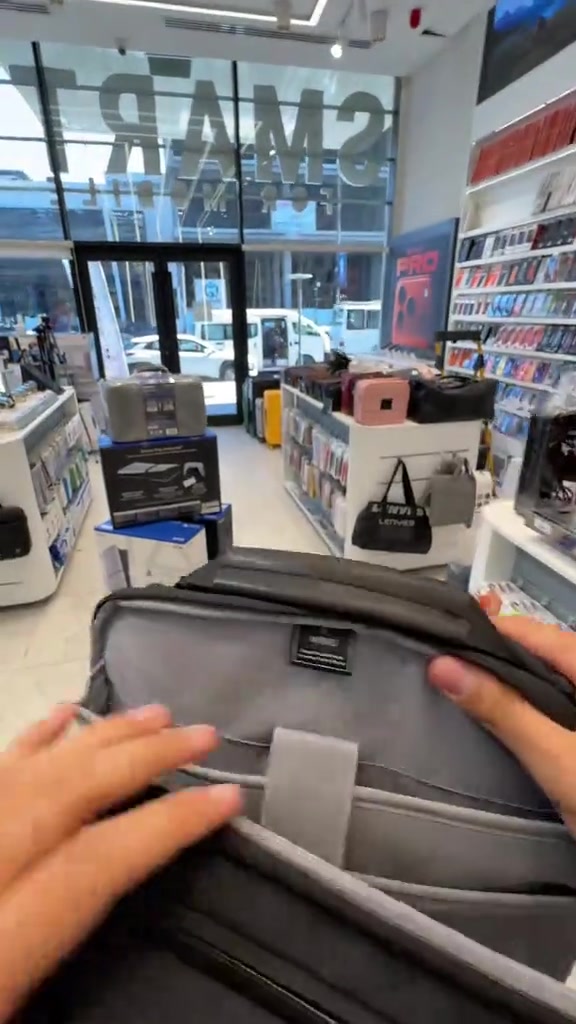 #wiwu #bag  🔆خدمة الاقساط متوفرة بتطبيق سوبر كي (الجني )الموطنة رواتبهم على مصرف الرافدين  🚗توصيل إلى كافة أنحاء العراق 🇮🇶 ‏‎ 🕒 أوقات العمل: جميع ايام الاسبوع 9:00 صباحاً الى 12:00 ليلاً عدا الجمعة 3:00 ظهراً الى 12:00 ليلاً ‏‎📍 الموقع: ‏‎المنصور، شارع مول بابليون، بالقرب من أقواس مطعم الساعة. ‏‎📞 رقم المبيعات: *********** رقم الواتساب : *********** ‏‎نحن هنا لخدمتك في أي وقت🌟
