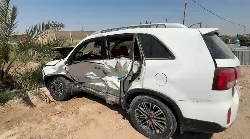 السلام عليكم للبيع سورنتو 14  مكفوله سابقا وصار بيها حادث   مداور باي وقت السعر ٨٠ المكان الرميثه  رقم الهاتف ***********
