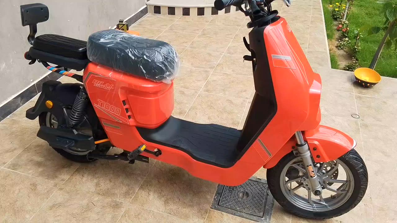 دراجه شحن للبيع المكان بابل المسيب الدراجه كلش نضيفه السعر ٥٥٠ وبيه محال بسيط للاستفسار الاتصال***********
