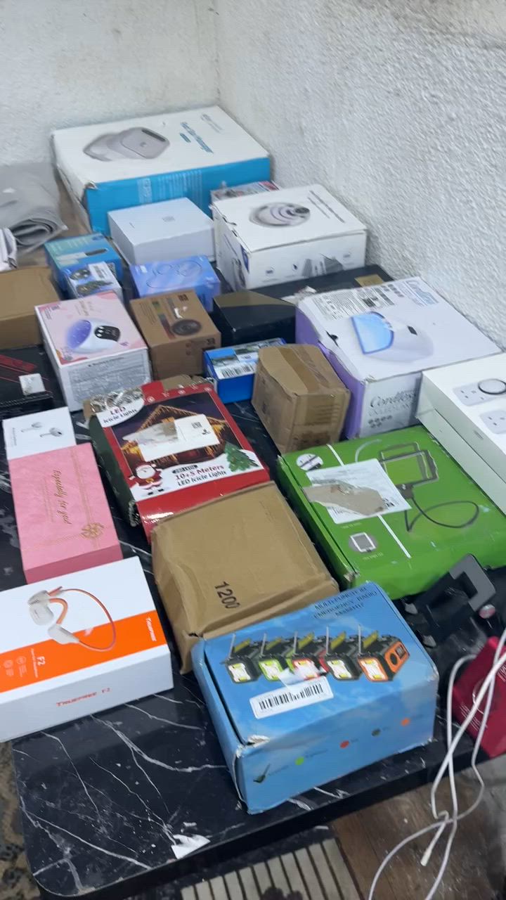 هاي الشلعه الي يريدها 
العدد 27 قطعه 
سعرها 100 الف 
متوفر توصيل كل المحافظات


**إذا كنت صاحب هذا الإعلان وتريد حذفه لأي سبب، رجاءا أرسل رسالة إلى الدعم الفني**