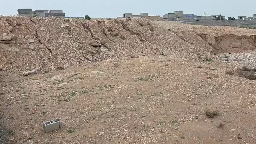 قطعة أرض للبيع في جلولاء حي التجنيد خلف بيت عقيد واثق العداي
مساحته 220 متر
سعر المطلوب بيها مجال9
للاستفسار ***********
