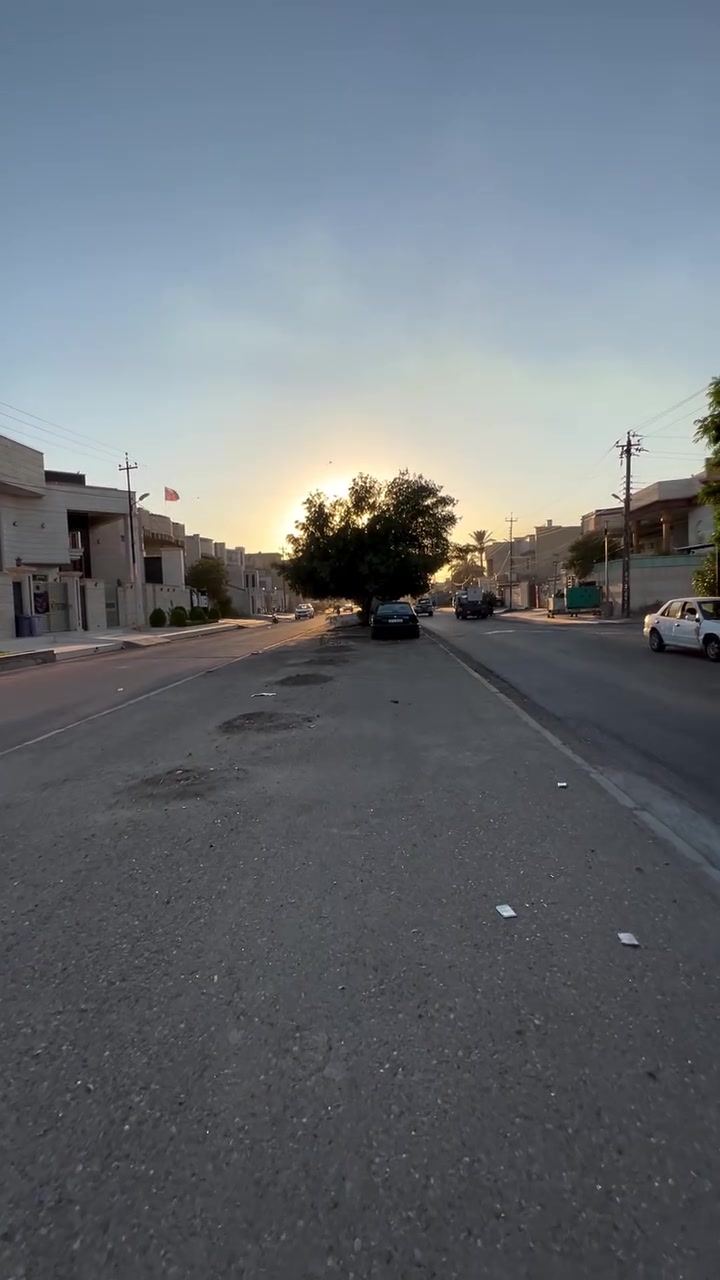 بيت قديم بموقع مميز جدا
شارع المضيف ركن       الجمعيه الثانيه

260متر 
طابوا ملك صرف 

عقار نادر جدا بهيج موقع 

كل العليك الاتصال 👇
***********/واتساب+اتصال
***********/اتصال
