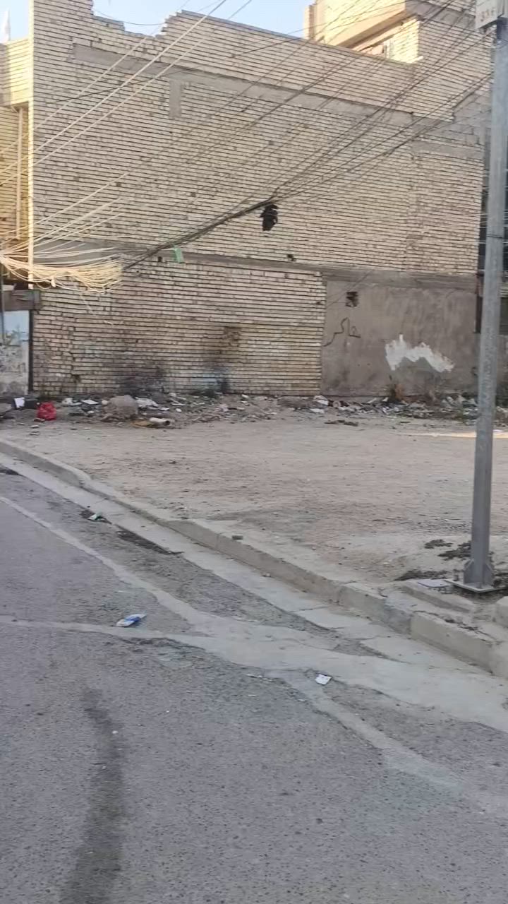 قطعه ارض طابو ملك صرف مساحه 300متر تباع تقطيع 
75متر جبه 5 نزال 15.    السعر 45مليون 
100متر جبه 5نزال 20.   السعر60مليون 
150متر جبه 10 نزال 15. السعر 80مليون 
العنوان #الزعفرانيه شارع الكهرباء قرب مدارس الحديد او اسواق جدو
 الاستفسار ***********
