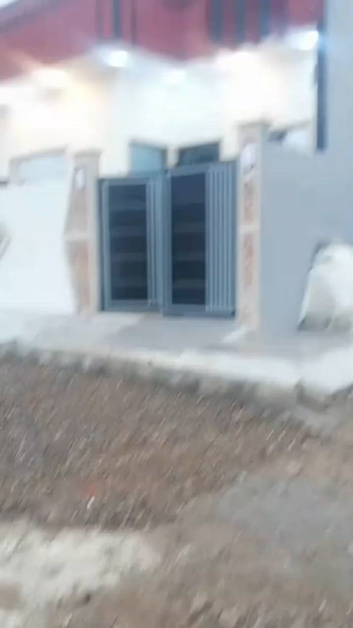 دار للبيع 100 متر مربع ركن
8×12.5
حي القوسيات 
قرب جامع عبد الله بن ابي قحافة
للاستفسار *********** ..... ***********
