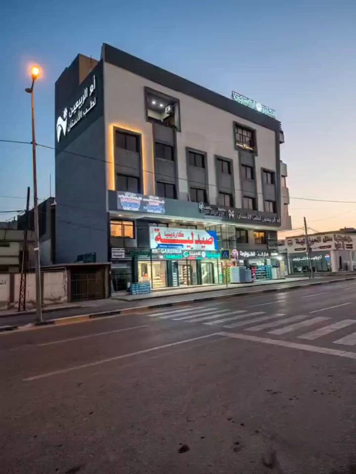 📍 حي الشفاء – مقابل باب مستشفى طوارئ أم الربيعين

🏢 شقق للإيجار بمساحات مختلفة

✅ مناسبة لـ:
 
• مراكز طبية و تجميلية
• مكاتب محاماة
• مكاتب هندسية

🔹 الخدمات المتوفرة:
 • مصعد
• حمامات مستقلة في كل شقة

━━━━━━━━━━━━━━━ 📲 تابع الصفحة ليصلك كل جديد
القبس للعقار 📍 الكندي الأولى – مقابل مدخل مزارع حديد 

📞 *********** 
📞 ***********
━━━━━━━━━━━━━━━ 💬 لمعرفة الأسعار وآخر العروض عبر التلغرام: t.me/ALQABAS2
