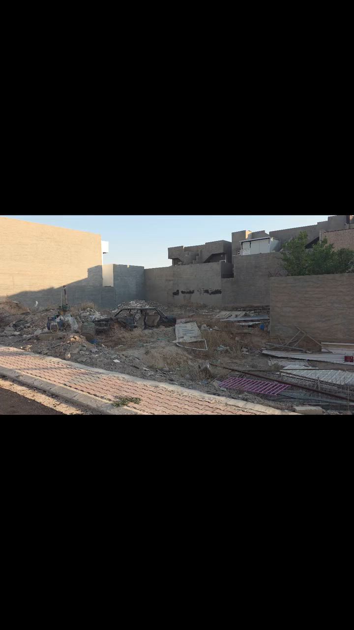 السلام عليكم قطعة ارض ٦٠٠ متر للبيع 
الضباط الاولى .. 
الوجه ٢٤ نزال ٢٥
قرب جامع الغفران وقرب القطعة حديقة 
عرض الشارع ١٢ متر 
***********
#مكتب_المتميزين
